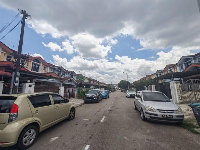Jalan Ceria Taman Nusa Indah NusajayaTuasCIQbukit indahNusa idaman
