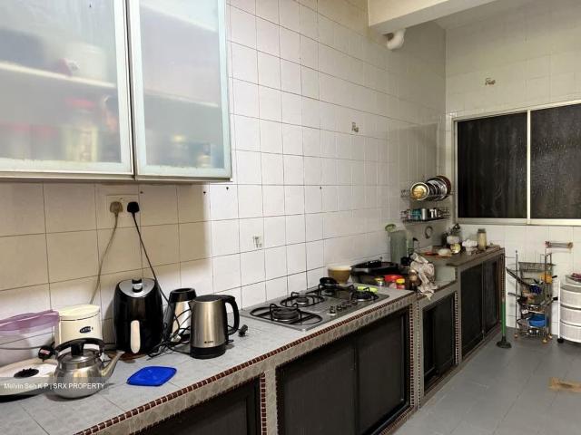 Jalan Chengkek D13, Terrace