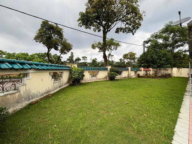 Jalan Delima Taman Daya Double Storey Cluster Corner House Sale