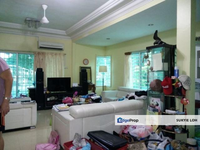 Jalan Desa Ampang