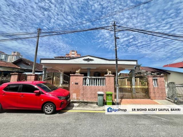 Jalan Desa Pandan