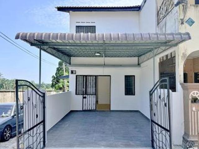 Jalan Desa 11 Taman Desa Kluang