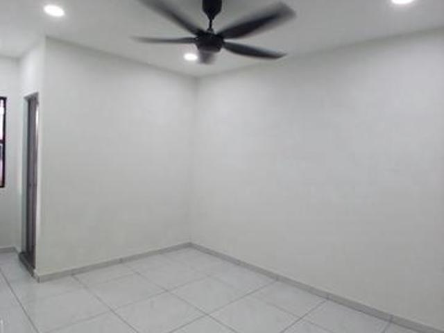 Jalan Emas 2Stry Fully Renovated Extended Kitchen Taman Sri Skudai