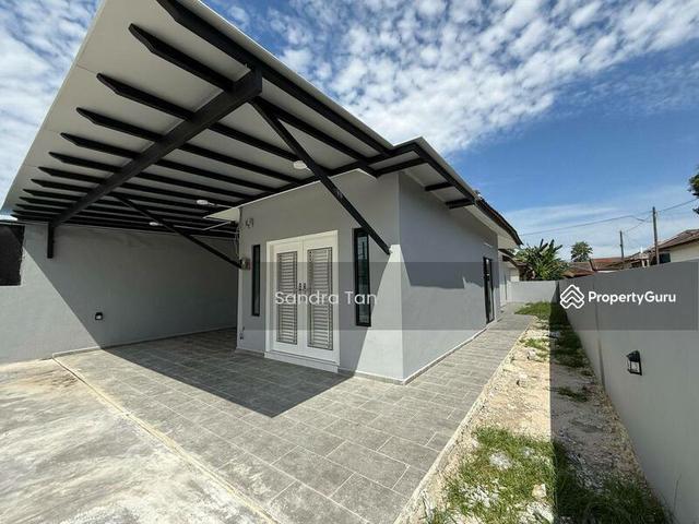 Jalan Enau 8 Taman Teratai 1 Storey Corner Lot