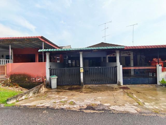 Jalan Gemilang 23 Taman Banang Jaya Batu Pahat full loan