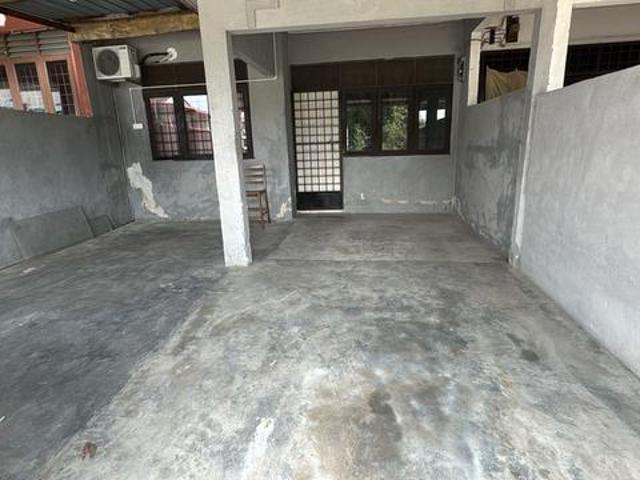 Jalan Gemilang Banang Jaya Batu Pahat1 sty bumi lotfull loan
