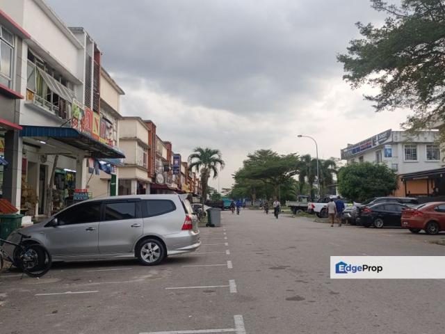 Jalan Gelang Patah