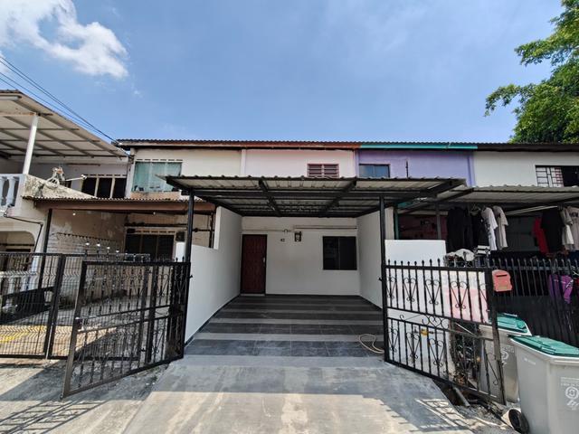 Jalan Hang Tuah 23 Taman Skudai Baru FOR SALE
