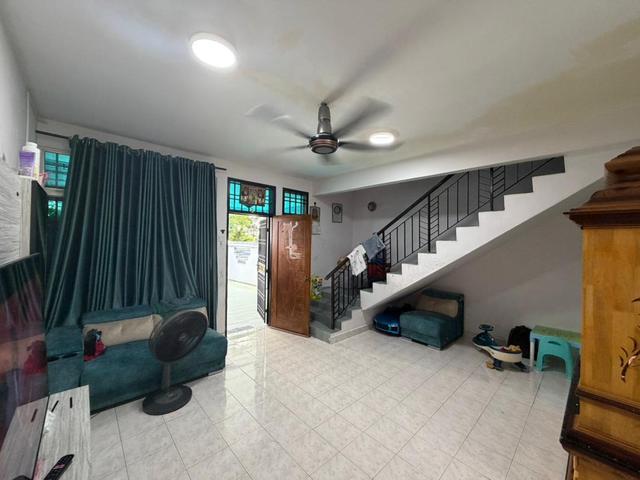 Jalan Jasa Taman Mutiara Rini Double Storey Unblock View JB