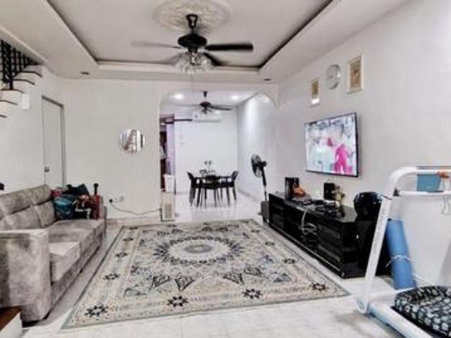JALAN JASA TMN MUTIARA RINI SKUDAI 2 Storey Terrace RENOVATED