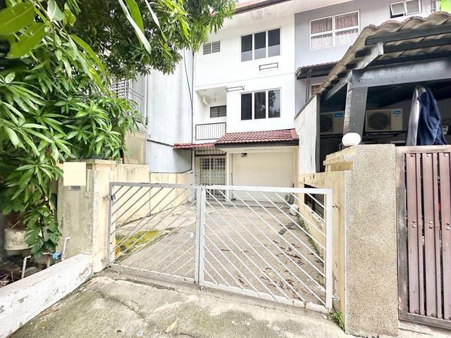 JALAN KAKI LRT REFURBISHED 3 Storey Taman Dagang Ampang