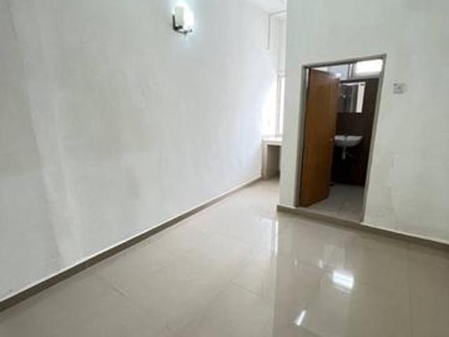 Jalan Kapar Meru Batu Belah Klang Double Storey House 20X80 For Rent