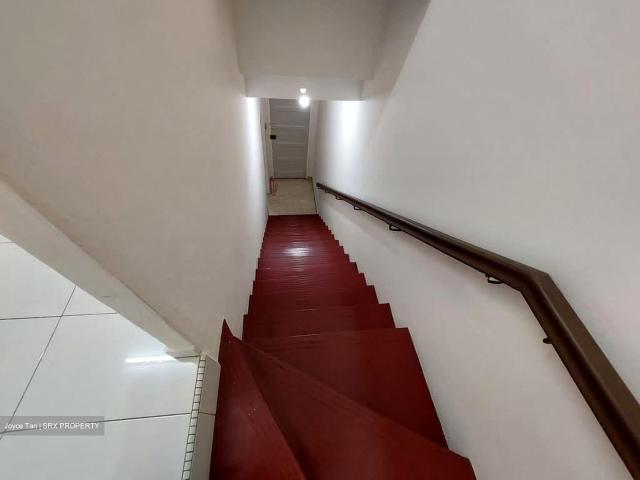 Jalan Kayu Estate D28, Terrace