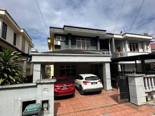 JALAN KEBANGSAAN Taman Universiti Semi D Double Storey Renovated