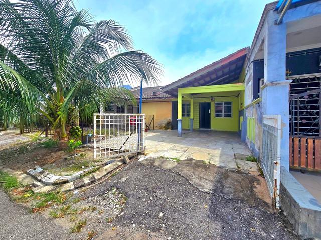 Jalan Kiambangsari Bandar Sungai Buaya Rawang