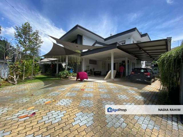Jalan Kolam Air Lama C