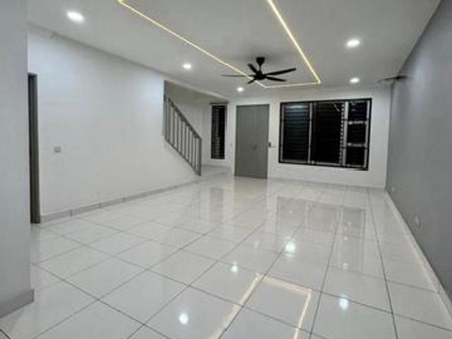 Jalan Laman Setia 2Stry Fully Renovated Setia Eco Garden Gelang Patah