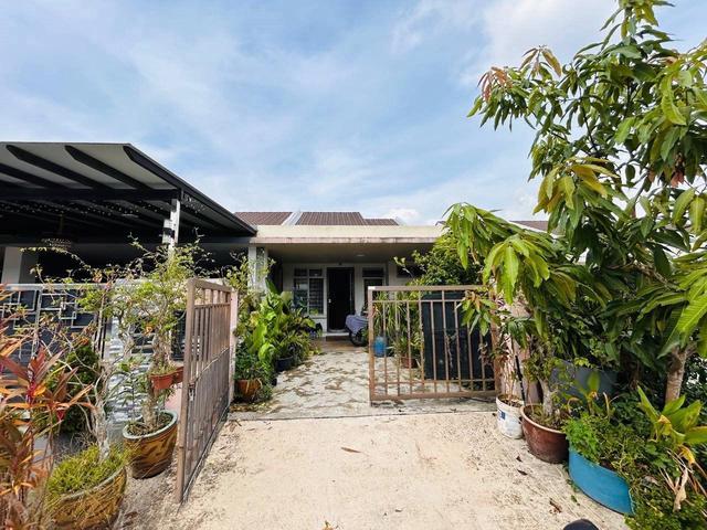 JALAN LAMPAM Tanjung Puteri Resort Pasir Gudang Below Value