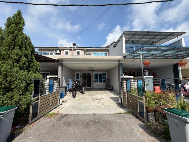 JALAN MANIS 66 Taman Manis Parit Raja Below Value For Sales