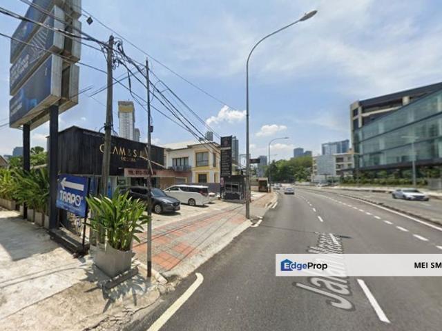 Jalan Maarof