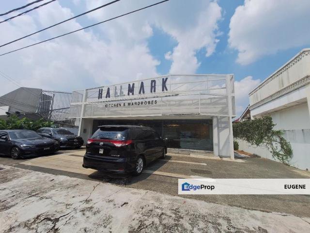 Jalan Maarof
