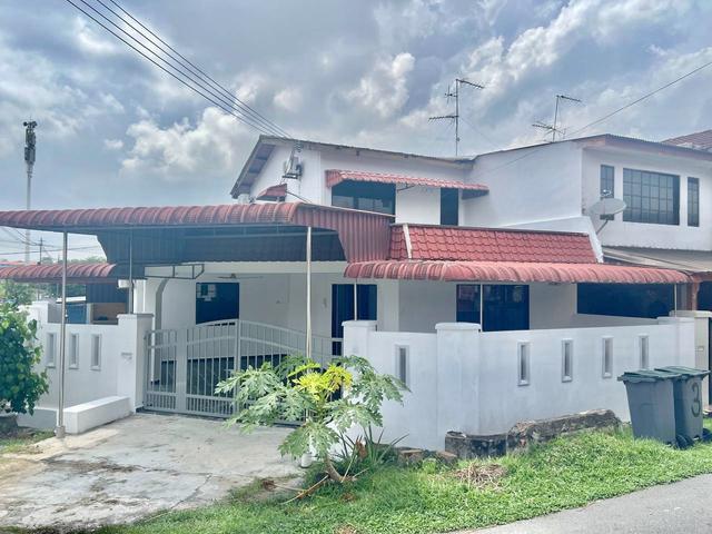 Jalan Makmur 5x Taman Damai Jaya Skudai Double Low Cost Corner
