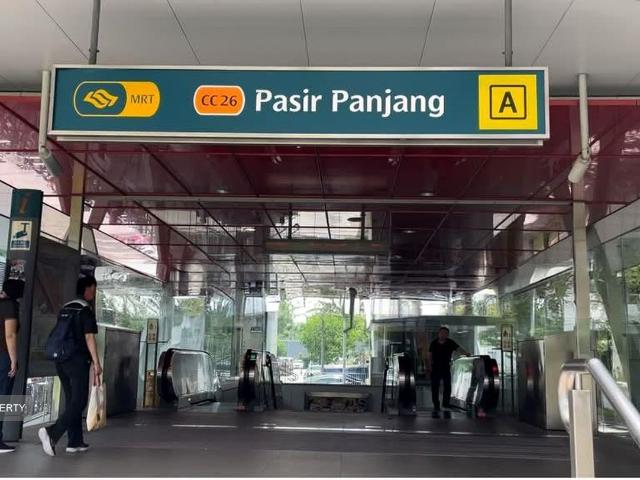 Jalan Mat Jambol D5, Terrace