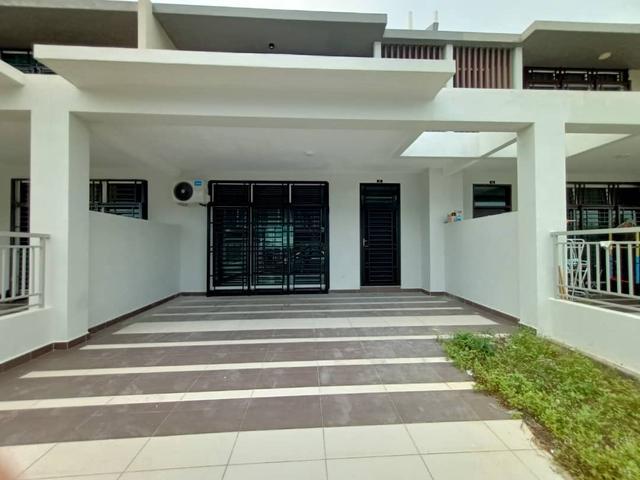 Jalan Melati Harmonia 3 Tmn Sri Penawar Kota Tinggi