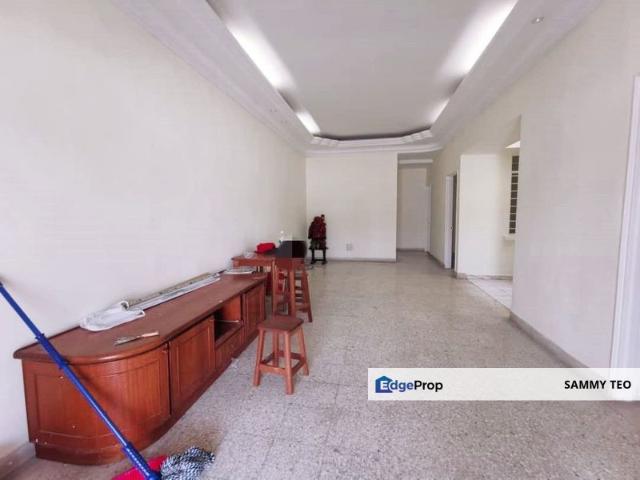 Jalan Merah 9 Taman Pelangi
