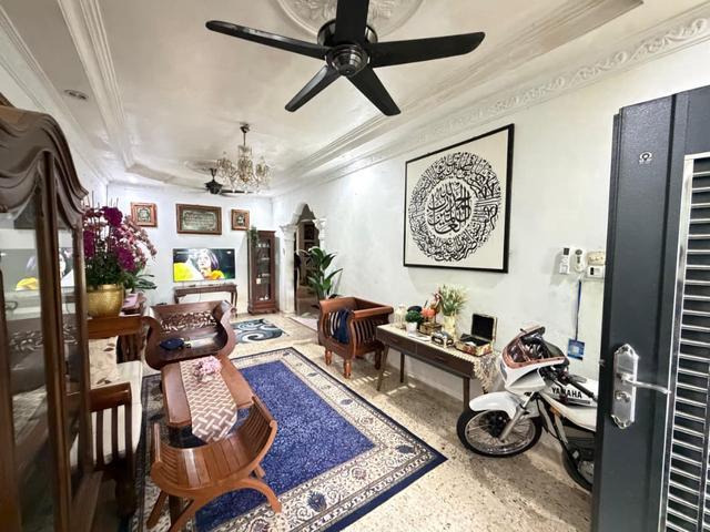 Jalan Meranti Taman Rinting Masai Renovated Unit Below Market Value
