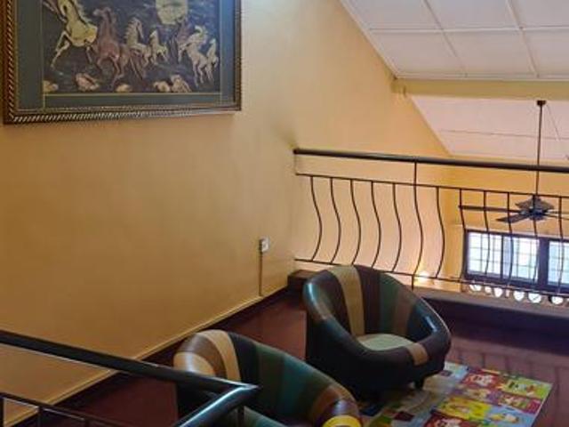 Jalan Molek 3 Taman Molek Fully furnished 15storey terrace