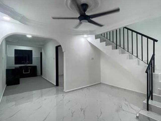 jalan nenas kota masai double storey full loan renovated