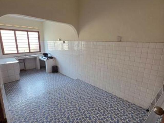Jalan Nila Taman Pelangi Double Storey Terrace House JB Town 4 Bed