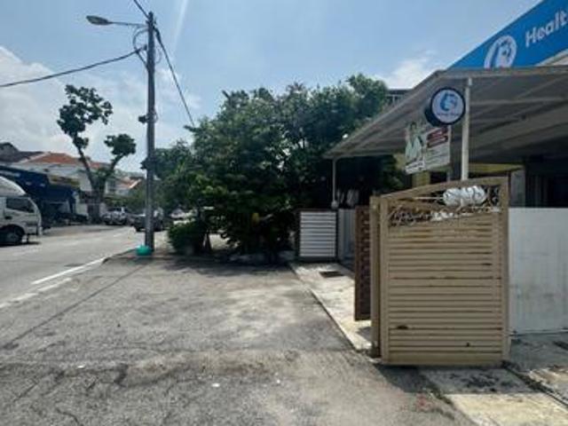 Jalan pantai jerjak double stry shophouse