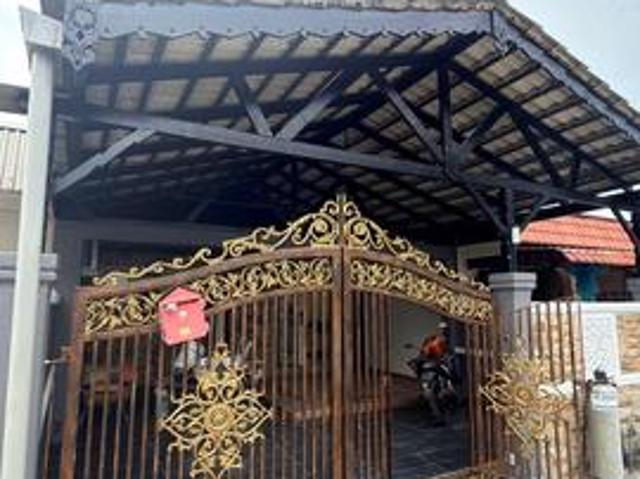 Jalan Padi Bandar Baru Uda Jb Renovated