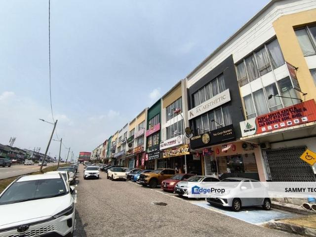 Jalan Pendekar 9, Taman Ungku Tun Aminah
