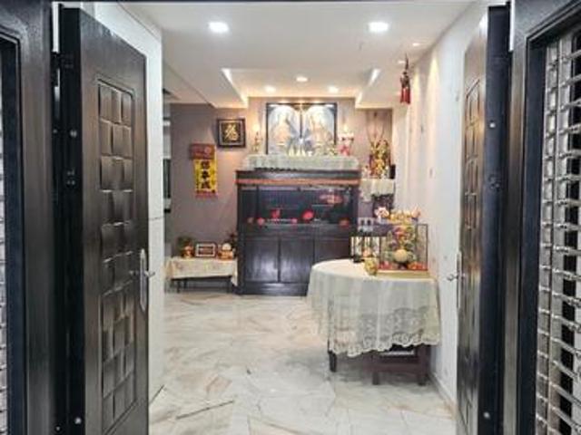 Jalan Pending Bandar Puteri Klang Double Storey Fully Renovated
