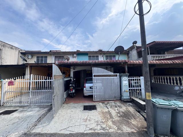 jalan pekaka taman perling