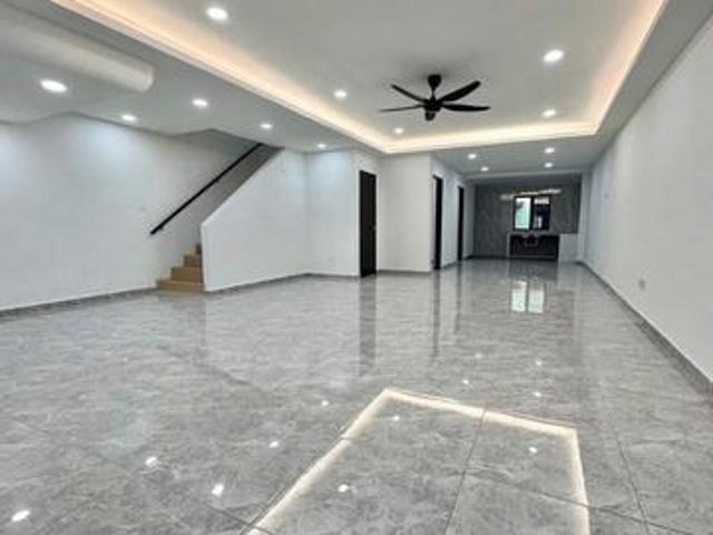 Jalan Permas 2Stry With Fully Renovated Bandar Baru Permas Jaya