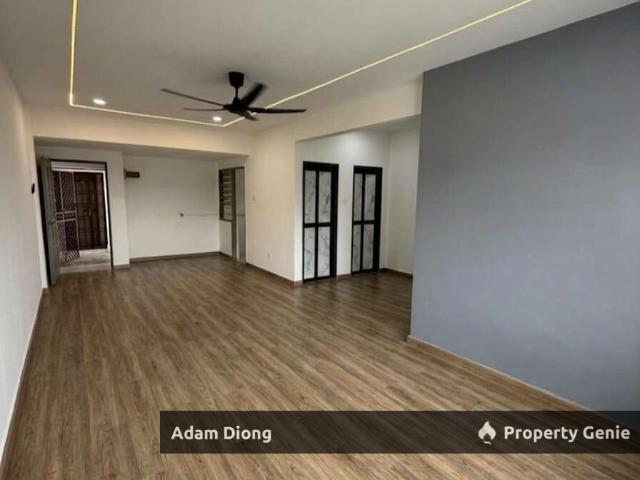 Jalan Permas 7, Bandar Baru Permas Jaya, Flat