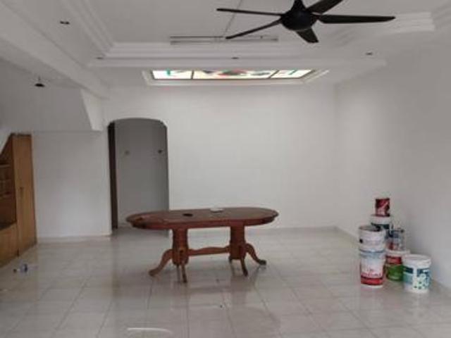 Jalan Permas x2 Permas Jaya Double Storey 4 Aircond