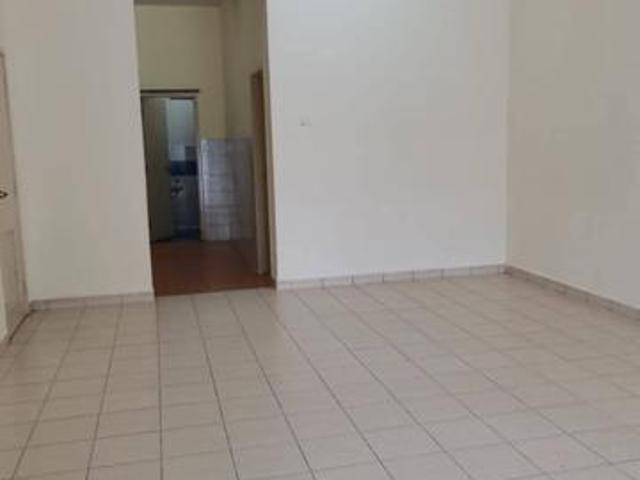 Jalan Pulai Jaya Double Storey House unblock view Currently tenant