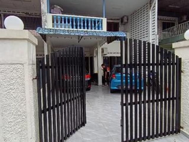 Jalan Rentaka Taman Sri Tebrau JB