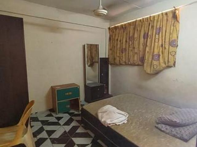 Jalan rumah pangsa kulai 5 Lengkongan flat Kulai