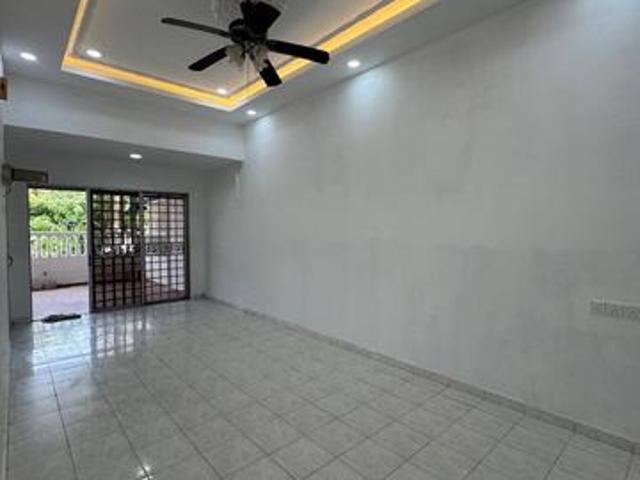 Jalan Santalia Taman Folra Height Masai