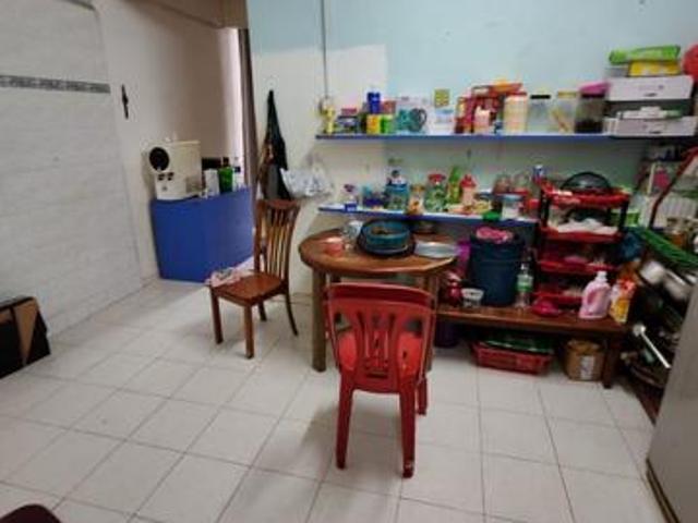 Jalan serunai saleng kulai double storey lowcost renovated