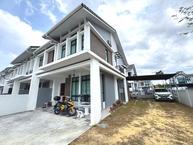 Jalan seri austin 5 Dahlia