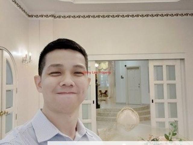 Jalan Setiabakti 3 Four Storey Bungalow