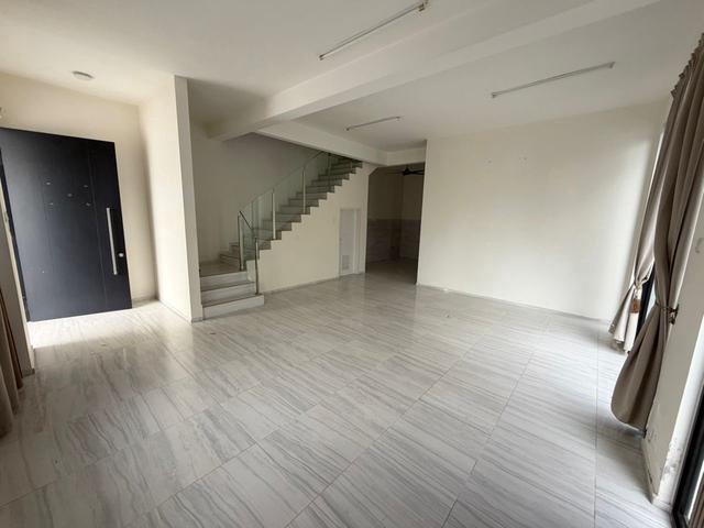 Jalan sinaran 2 seri alam megah ria cluster