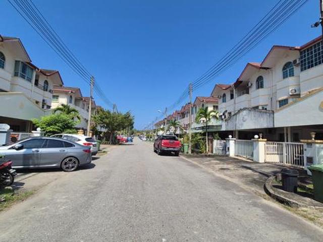 Jalan Sulaman Taman Kingfisher Sulaman Terrace House for Sale